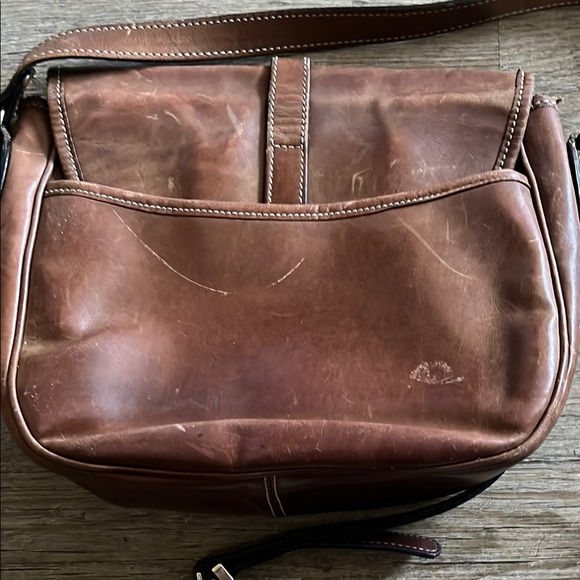 Cole Haan leather crossbody - Picture 4 of 5